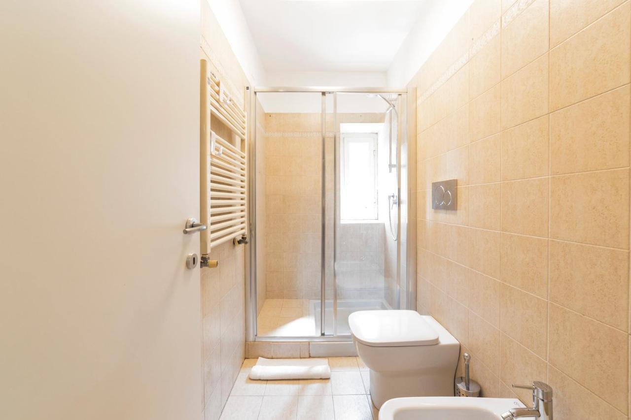 Roomy Apartment Close To Subway M5! Mailand Exterior foto