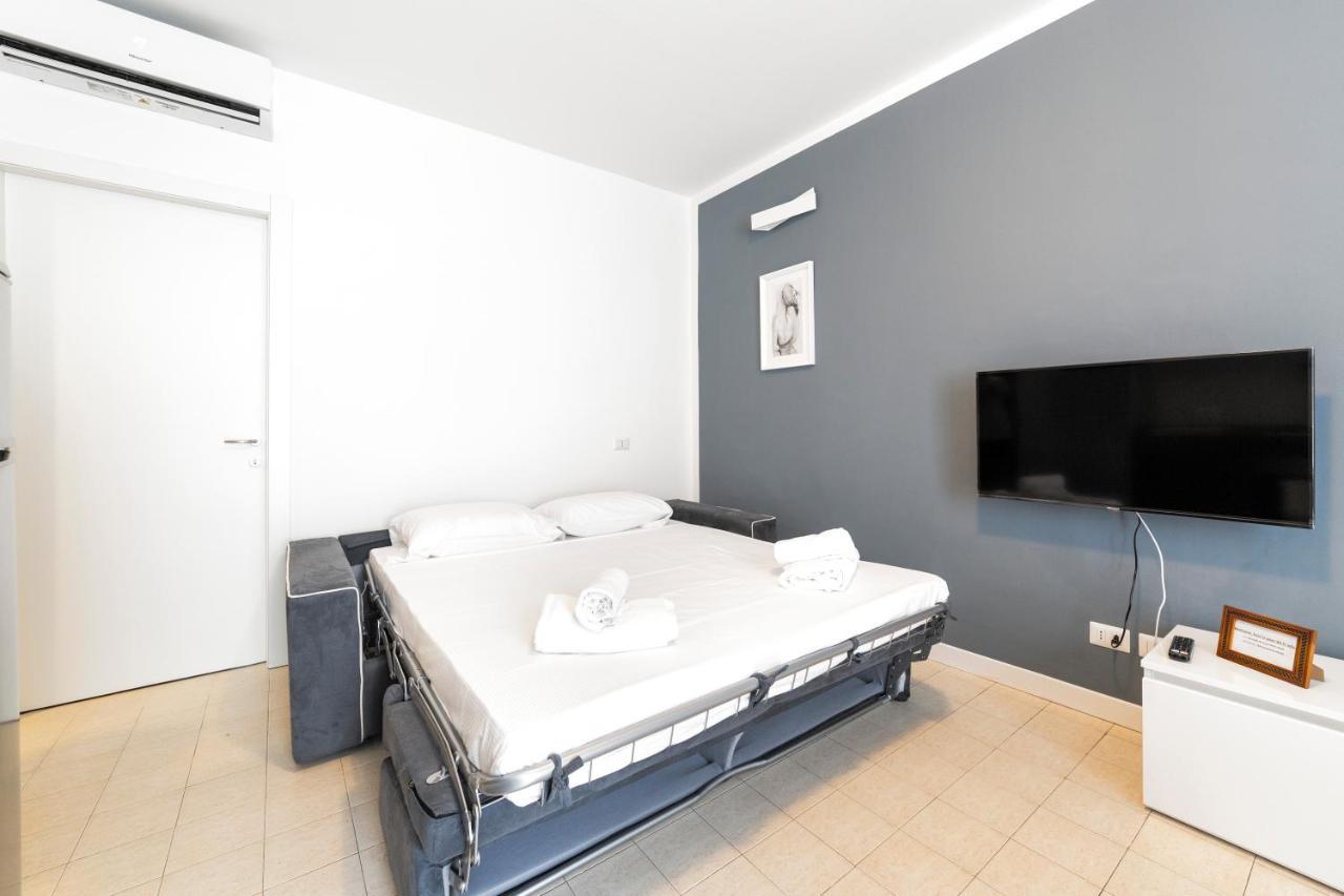 Roomy Apartment Close To Subway M5! Mailand Exterior foto